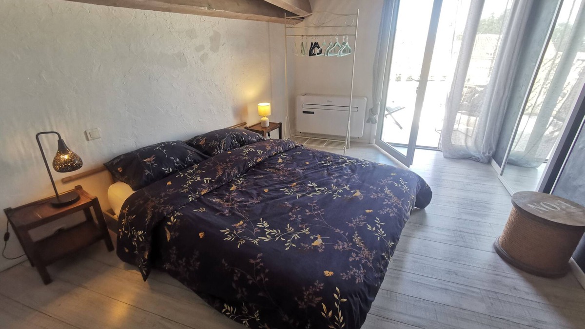 Saint-Jean-de-Fos House | L'Hirondelle