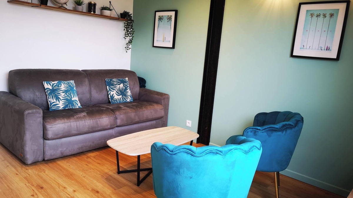Kerroch Apartment | L'horizon - Seaside garden apartment 20 meters from the beach