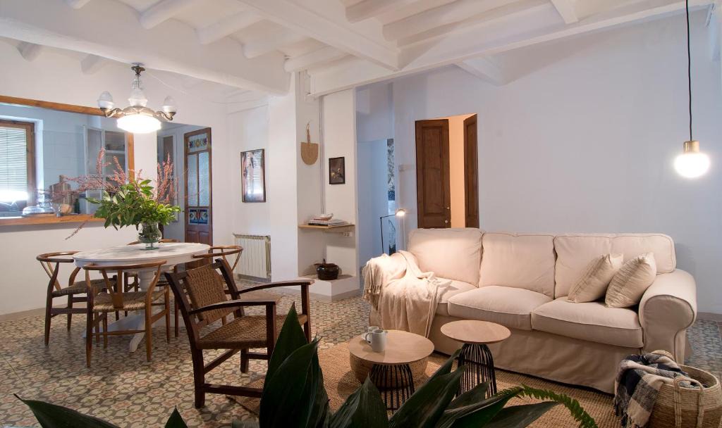 Porrera Apartment | L'Hostatgeria del Celler