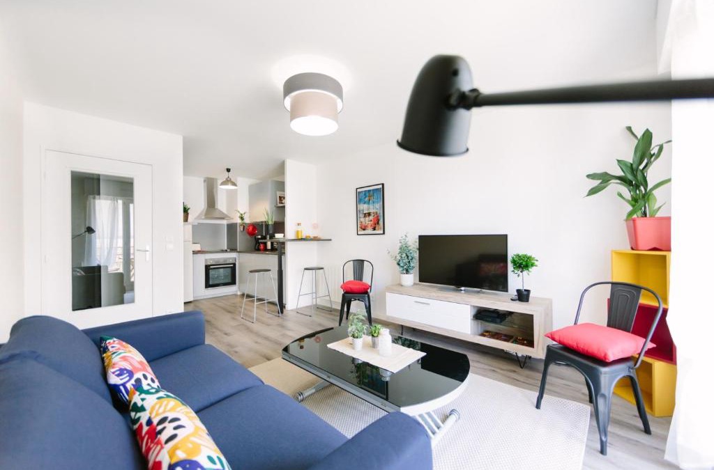 Madeleine-Champ de Mars Apartment | L'Idéal- Cité des Congrès
