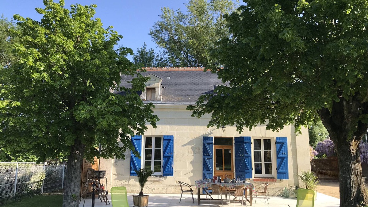 Avoine House | L'Ile Bellule in the heart of Nature, the River and the Loire Castles