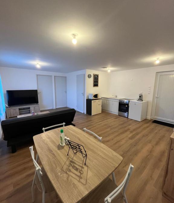 Le Breuil Apartment | L inattendu Le Creusot Le Breuil appartement 2 chambres proche gare tgv
