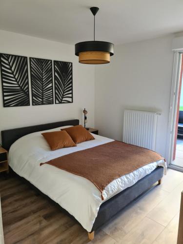 Publier Apartment | L'instant Léman - T2 3 étoiles à 5min de Thonon et Evian avec terrasse et jardin à 100m du lac