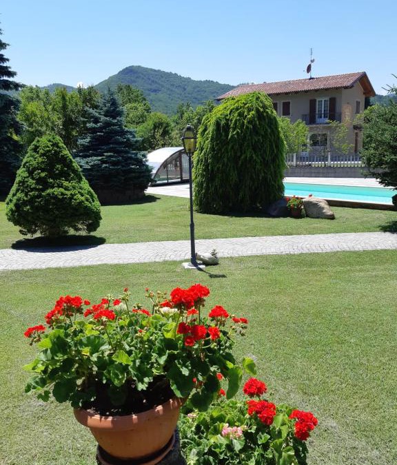 Mombasiglio Bed & Breakfast | L'Isola Dla Cerrea