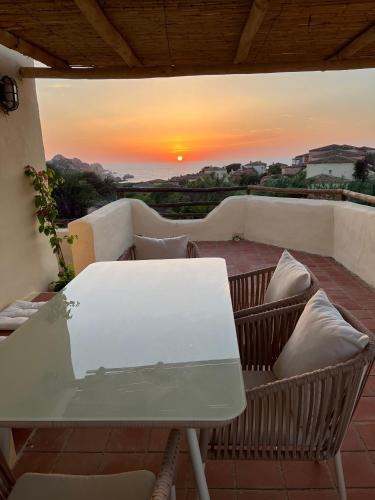 Canneddi House | L'Oleandro 1407 house in Sardinia with Mediterranean Sea Views
