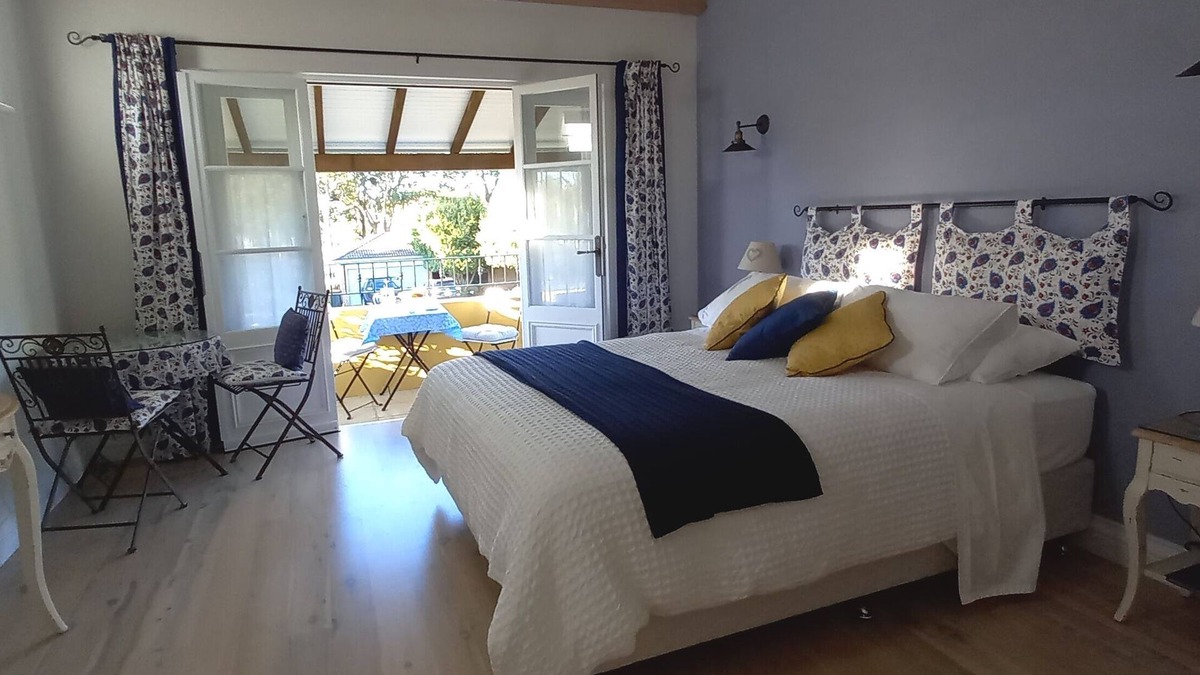Nelson Bay Bed & Breakfast | L'Olivette B&B Lavender Room.nFor 2 Adults Only.nUnsuitable for Children.