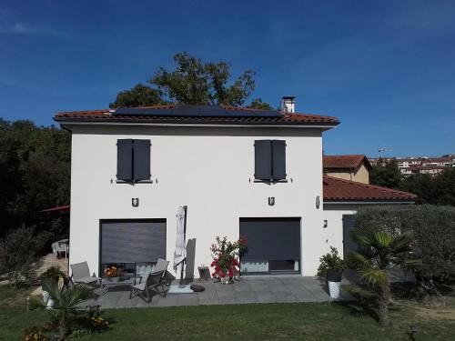 Mornant House | L'Olivier