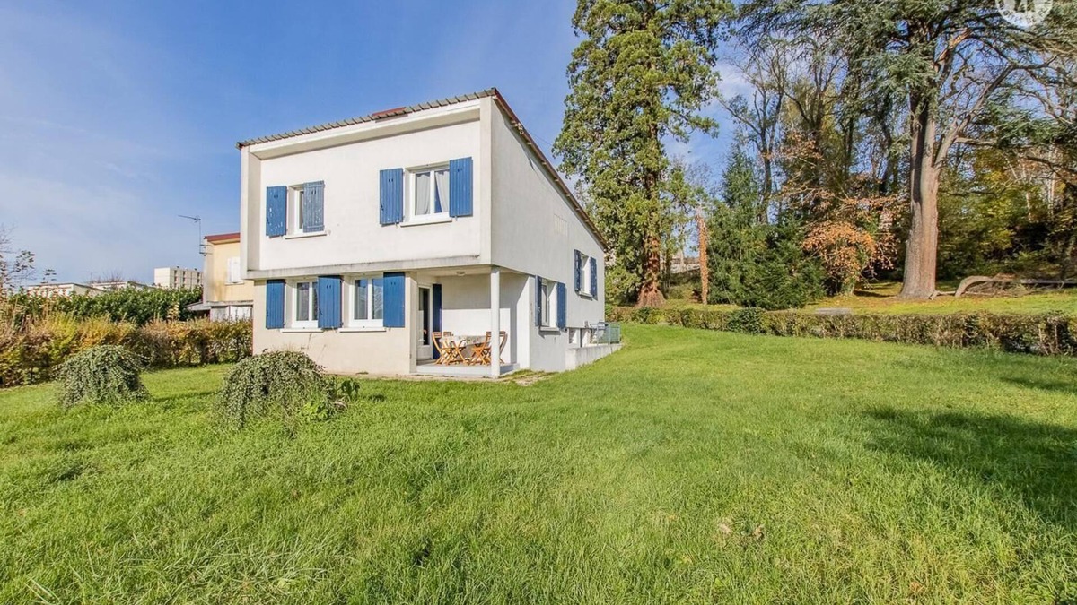 Bourbon-Lancy House | L'orée du Lac - Bourbon Lancy