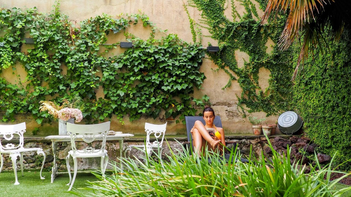Olot Apartment | L'Orfebre, Loft in Olot. Access to indoor swimming
