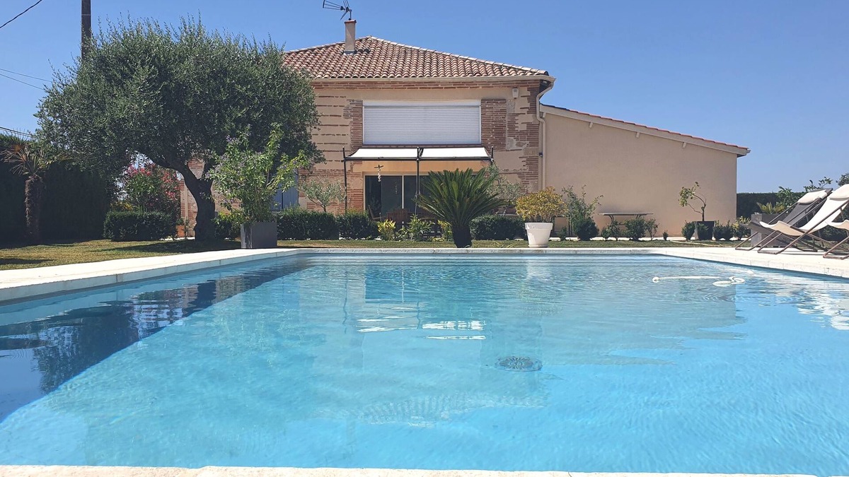 Saint-Nicolas-de-la-Grave House | L'OUSTAL D'ADELE 3-STAR FURNISHED APARTMENT - SWIMMING POOL NEAR MOISSAC AND CANAL DU MIDI
