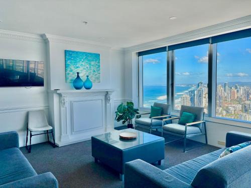 Surfers Paradise Apartment | L55 Luxury 4BR City And Ocean View Apartment with SPA