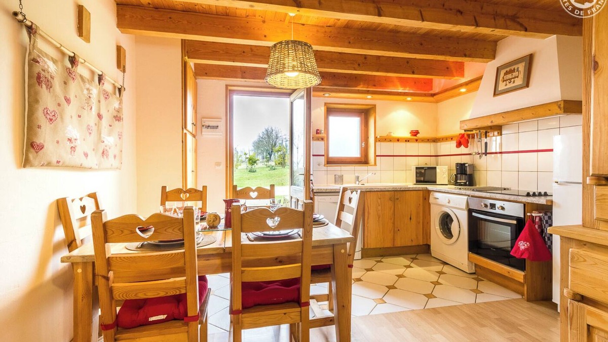 Attignat-Oncin House | LA 5eme Saison - Montagne
