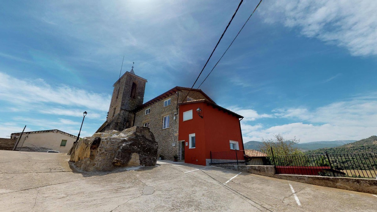 Torre de Esera Apartment | LA ABADIA RURAL HOUSE-LA PEÑA APARTMENT