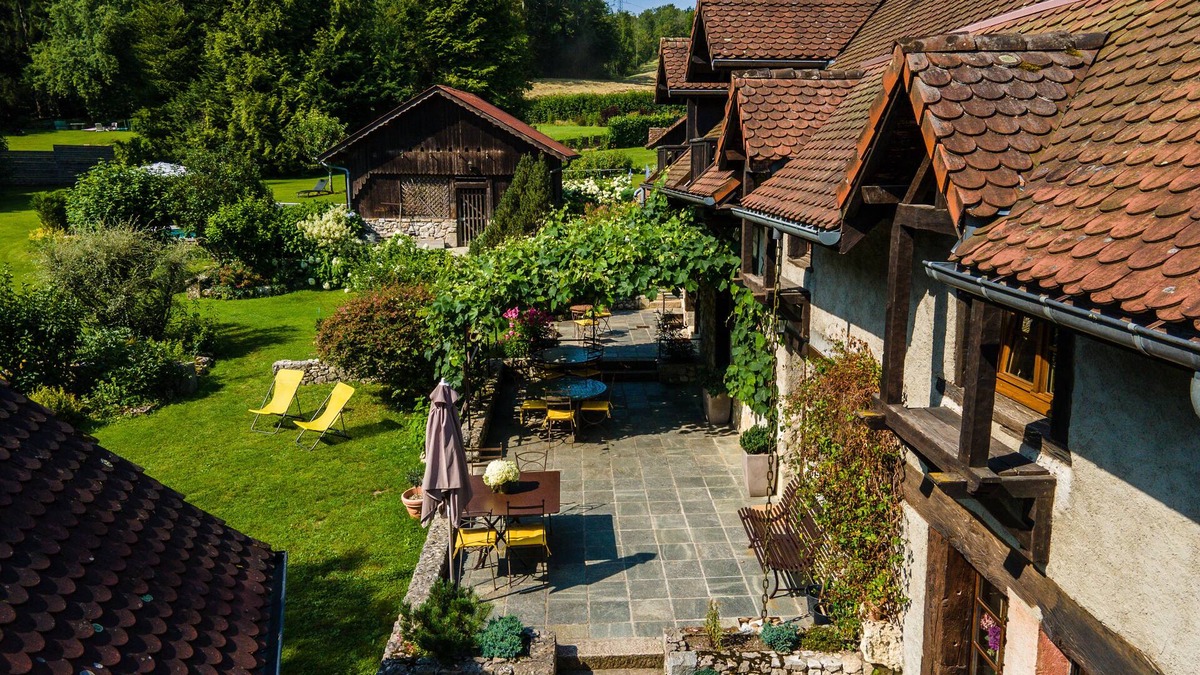 Lepin-le-Lac House | La Bageatière