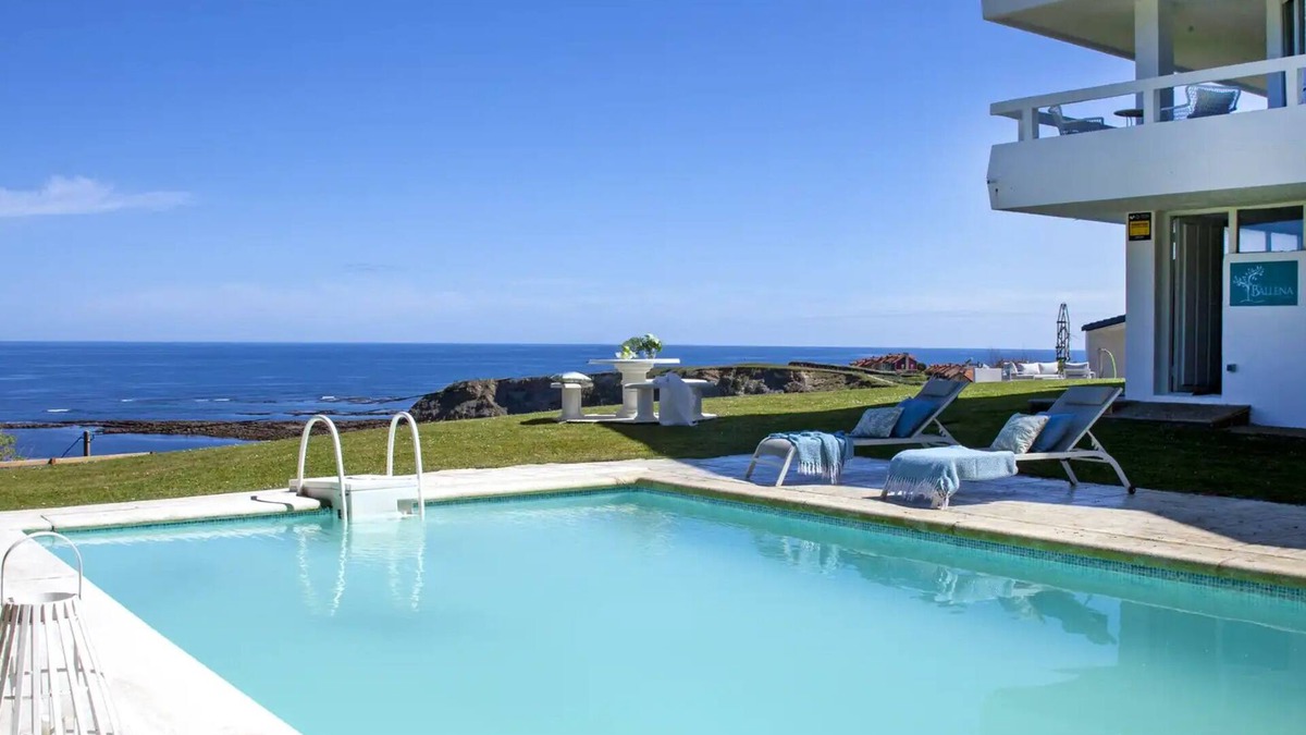 Comillas City Center Villa | La Ballena Comillas Cantabria, Luxury villa on the sea in Comillas.