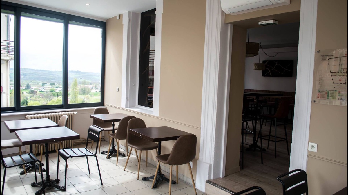 Monflanquin Hotel | La Bastide des Oliviers