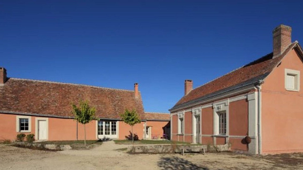 Ambillou House | La Beausserie - Large gîte for up to 14 people