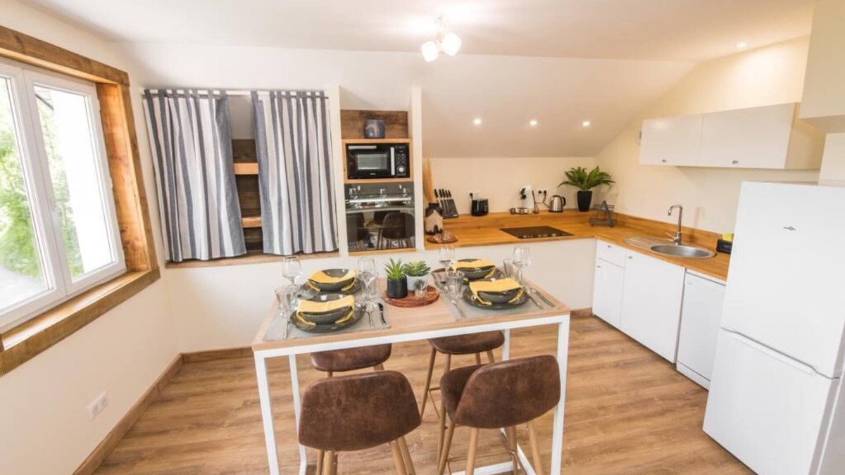 Montmin Apartment | LA Beccaz - T2 Chaleureux Avec Sauna, VUE Montagne