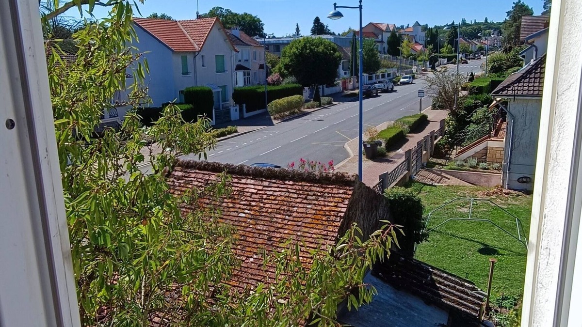 Bellerive-sur-Allier Apartment | La Belle Rive du Voyageur