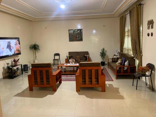 Bangou Villa | La Belle Rose