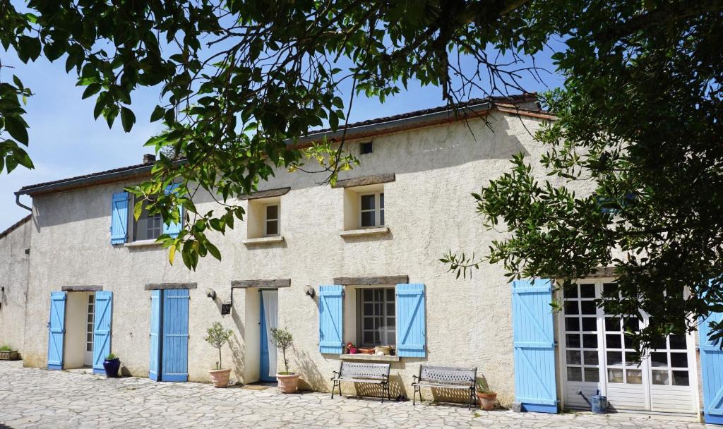 Arthes Bed & Breakfast | La Bergerie De Valerie