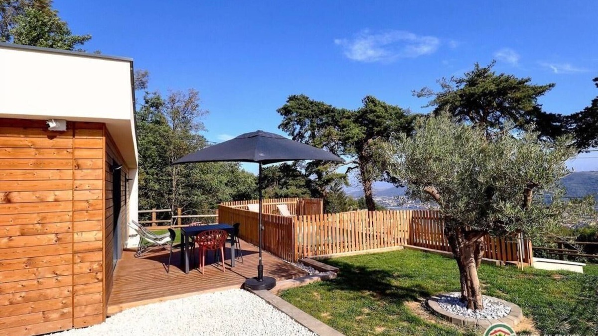 Ozon Bed & Breakfast | La BOOA Prestige & sérénité/Piscine privative 4*