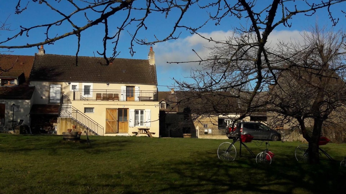 Creot House | La Bourgonie - CREOT