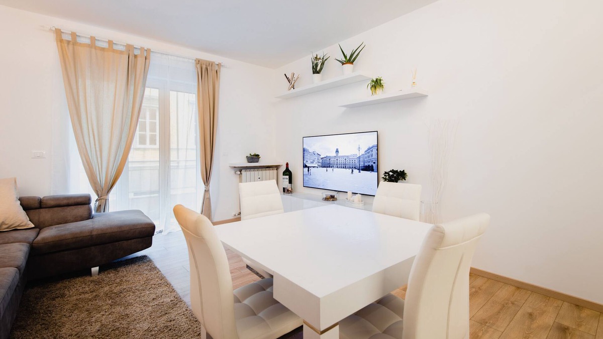Citta Nuova-Barriera Nuova-San Vito-Citta Vecchia Apartment | La Boutique del Vento - Exclusive apartment 5 minutes from Piazza dell'Unità