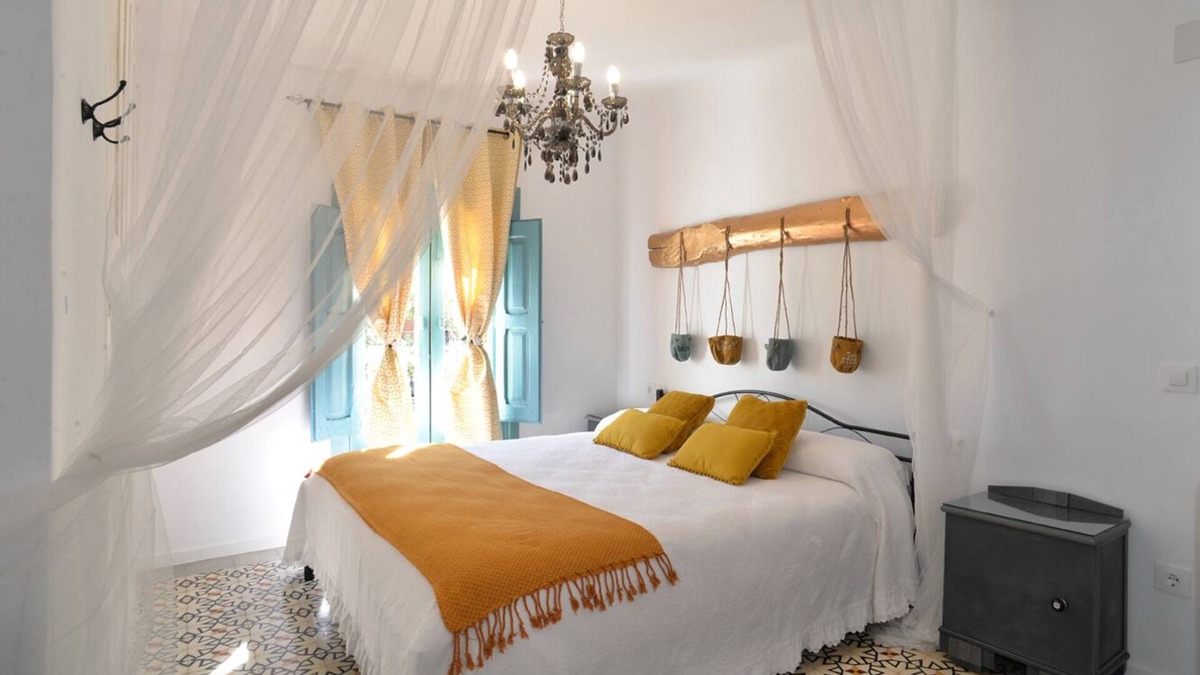 Nuevalos Villa | La Boutique Espacio Rural (Rural, Gastronomic, Playful Experiences, etc .)