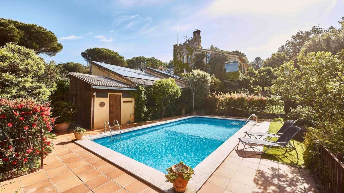 Pedrinya Villa | La Bruguera de Púbol Villa & Eco Retreat Centre