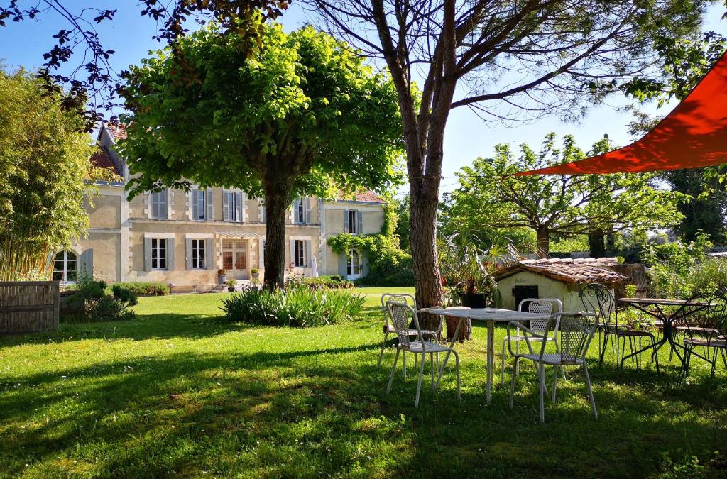 Saint-Savinien Bed & Breakfast | La Burie