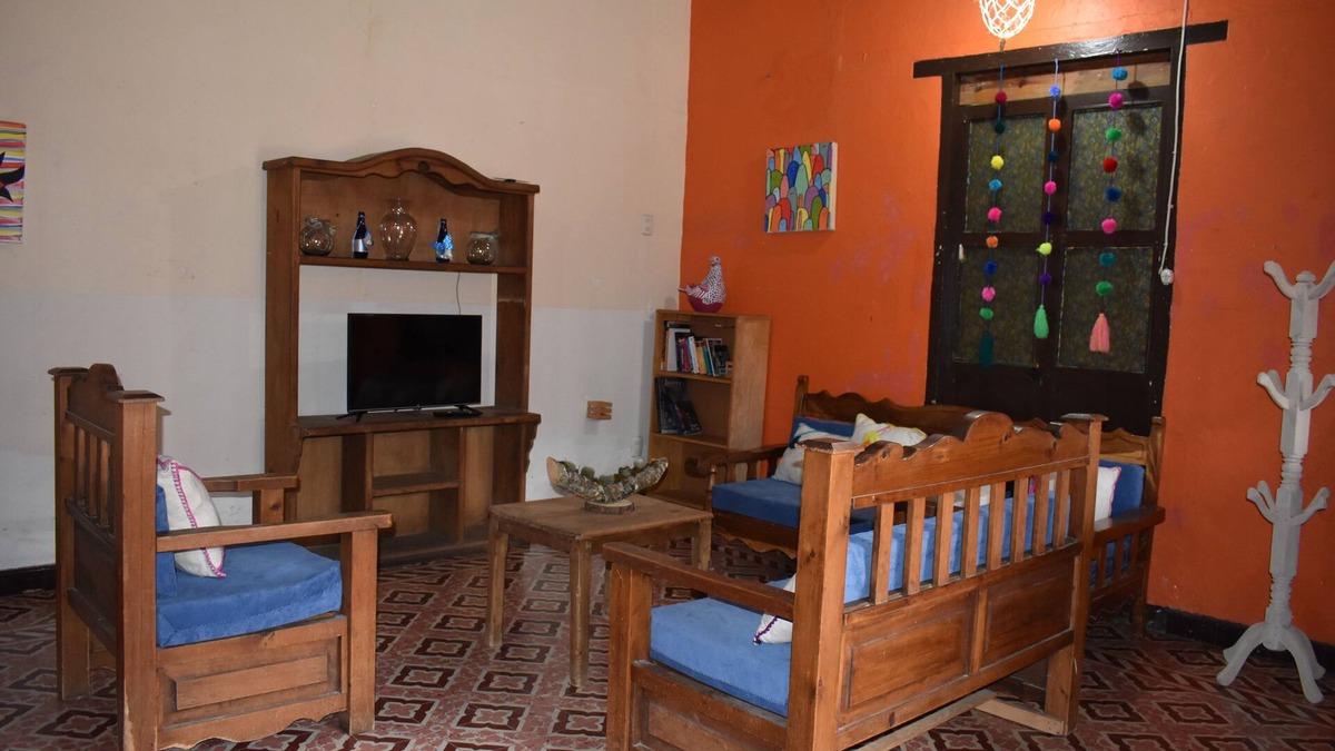 De Guadalupe House | LA CASONA MONAD, Ubicada en el centro