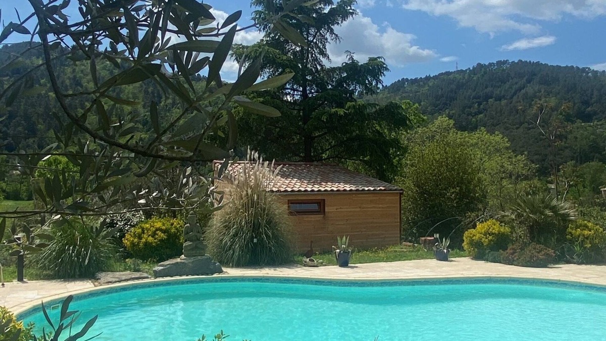 Les Clos Cabin | La Cabane du Bonheur