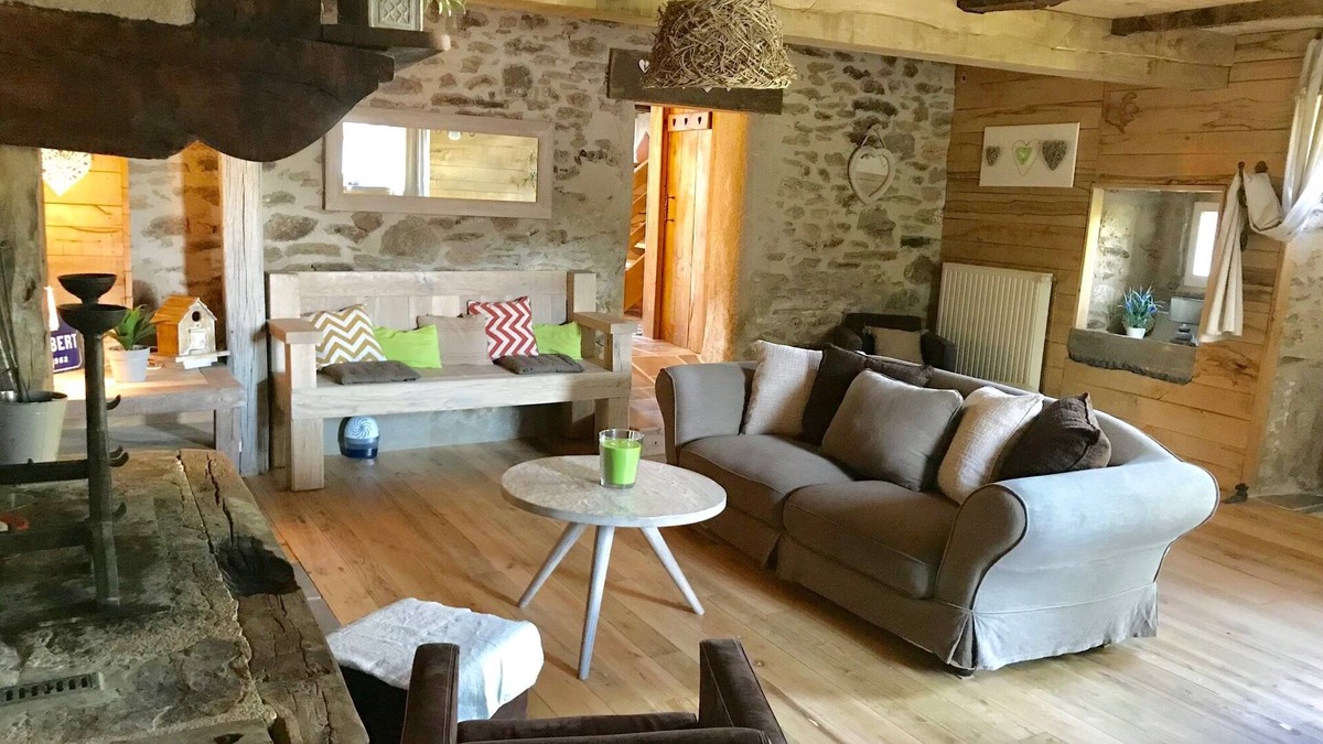 Luc-la-Primaube House | LA CABANE DE CHEMMALY