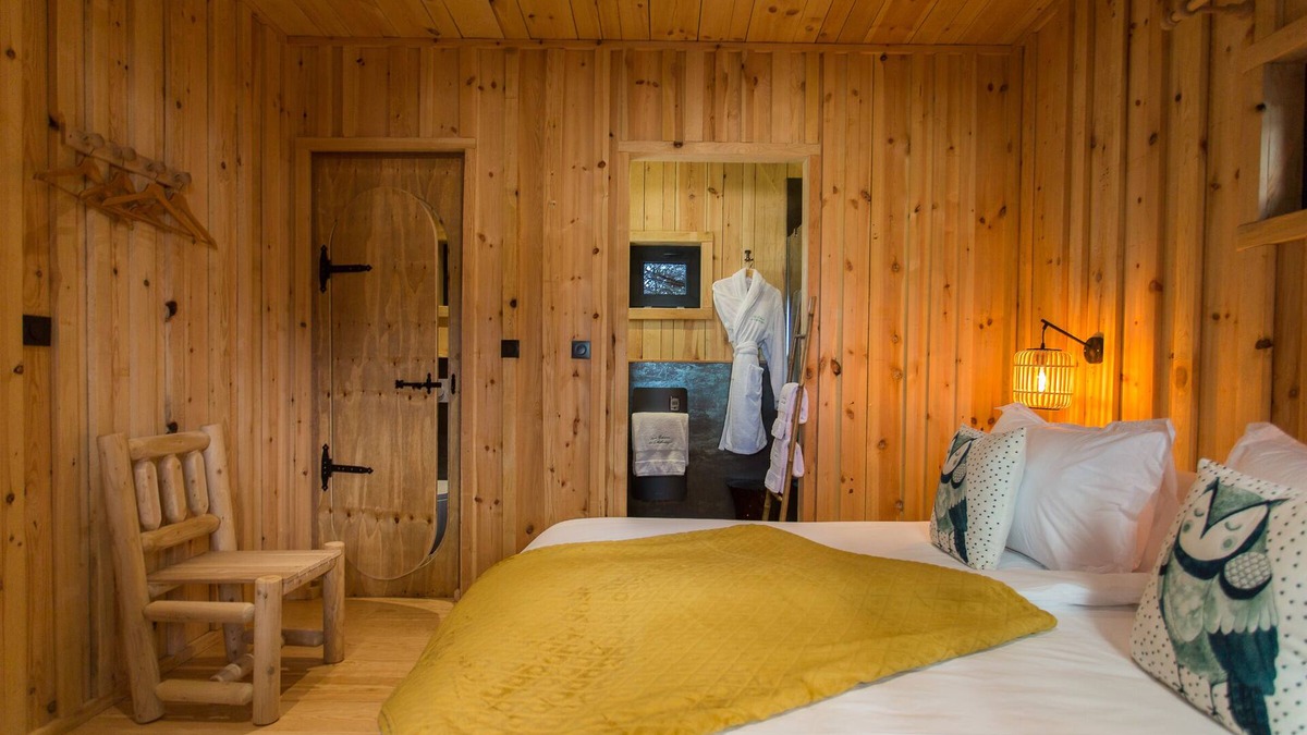 Fournet-Blancheroche Cabin | La Cabane Comtoise Duo Spa