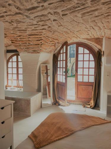 Aigues-Vives Bed & Breakfast | La Cachette
