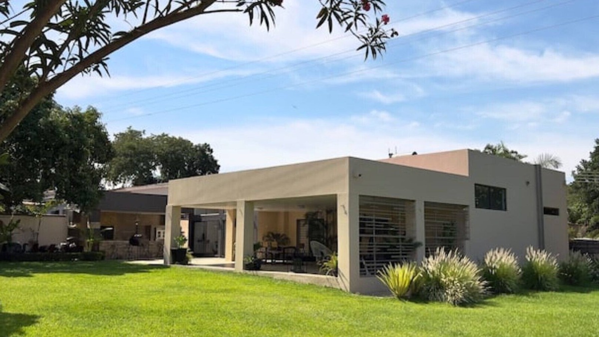 Livingstone Villa | "La Caduta" Luxury Villa