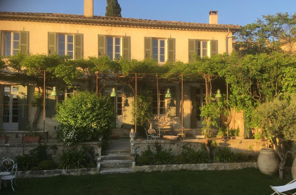 Lourmarin House | La Calade