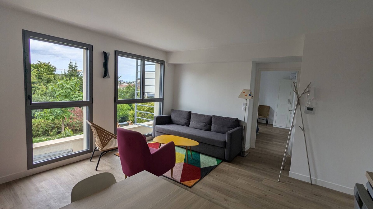 Malakoff Apartment | La campagne à Paris : Bright new apartment in a green setting