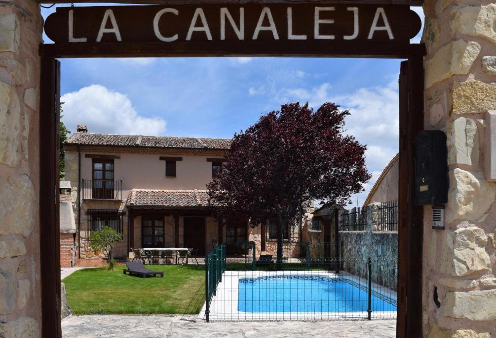 La Salceda House | La Canaleja