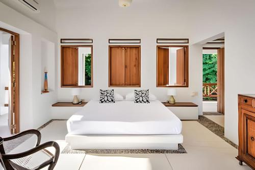 Baru House | La Caracola | 3BR in Native forest & Pvt Sea