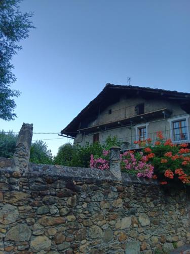 Pont-Saint-Martin Bed & Breakfast | La Casa Antica