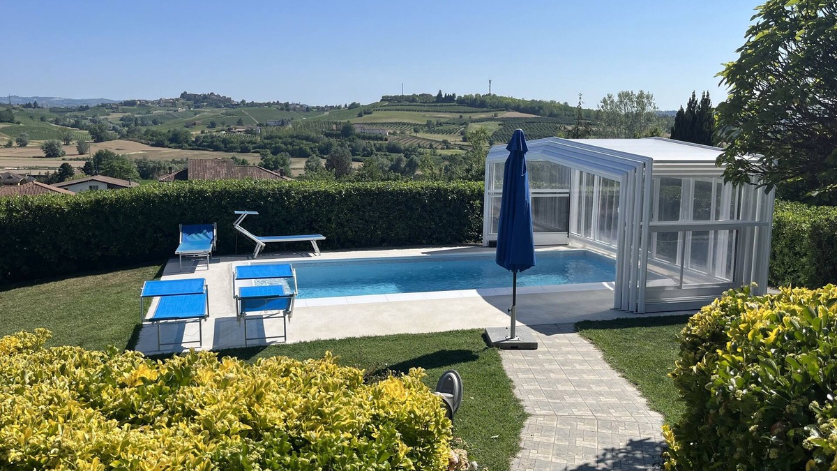 Montaldo Scarampi Villa | La Casa Blu, Villa with private swimming pool in Monferrato Langhe, Unesco Heritage