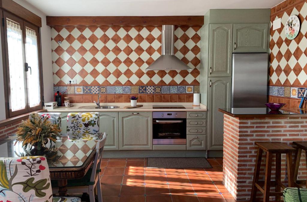 Ortigosa del Monte House | La Casa De La Abuela