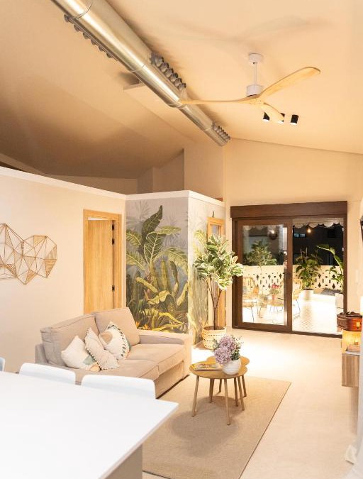 Alicante Apartment | La casa de las flores