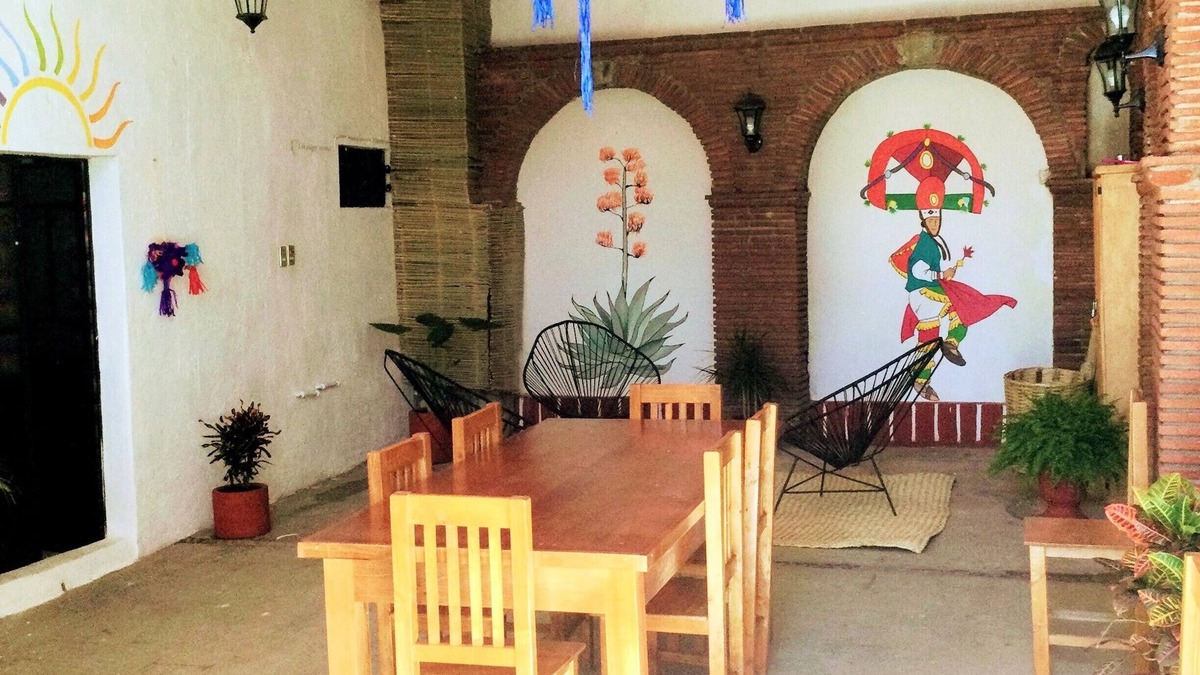 Jalatlaco House | La Casa de los Amigos: A Traditional Oaxacan Home