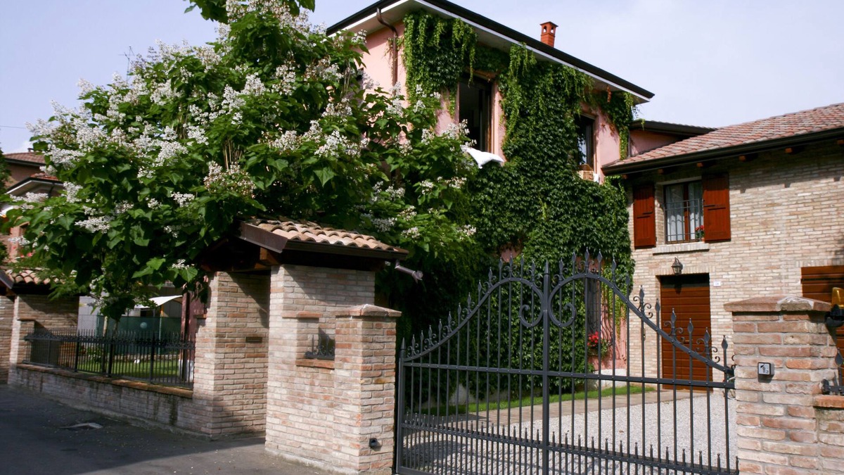 Spirito Santo - Orologio House | La casa del Barone: the first holiday home in Reggio Emilia