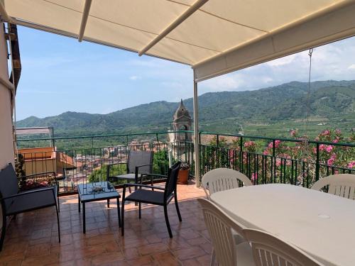 Gaggi House | La Casa Del Borgo Cavallaro