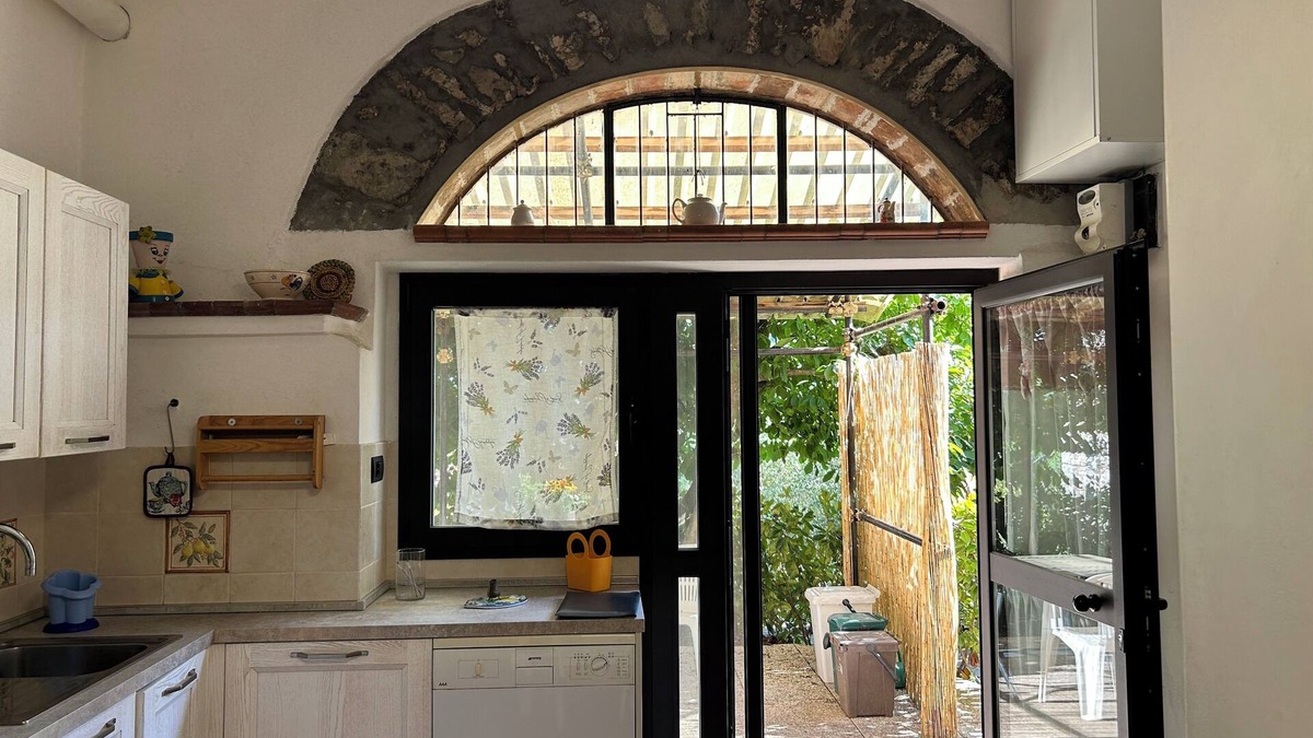 Borgo a Mozzano Apartment | La casa del borgo pet friendly family