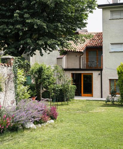 Feltre House | La Casa del Ciliegio